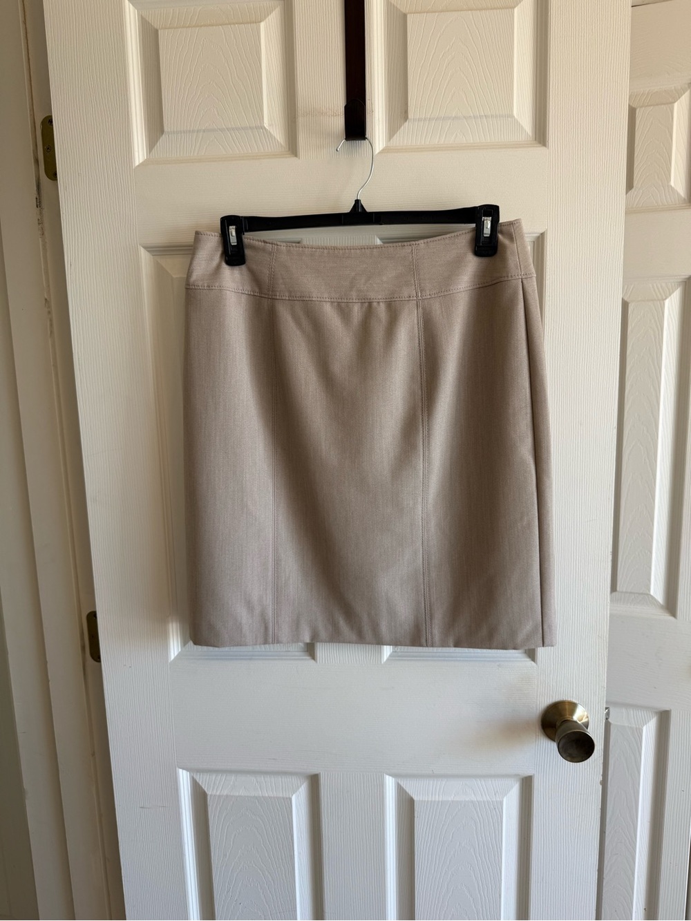 Worthington Tailored Taupe Mini Skirt Like New